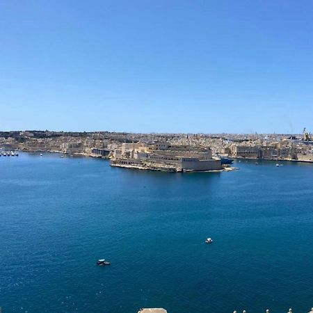 Superb 3 Bedroom Apartment In Valletta Zewnętrze zdjęcie