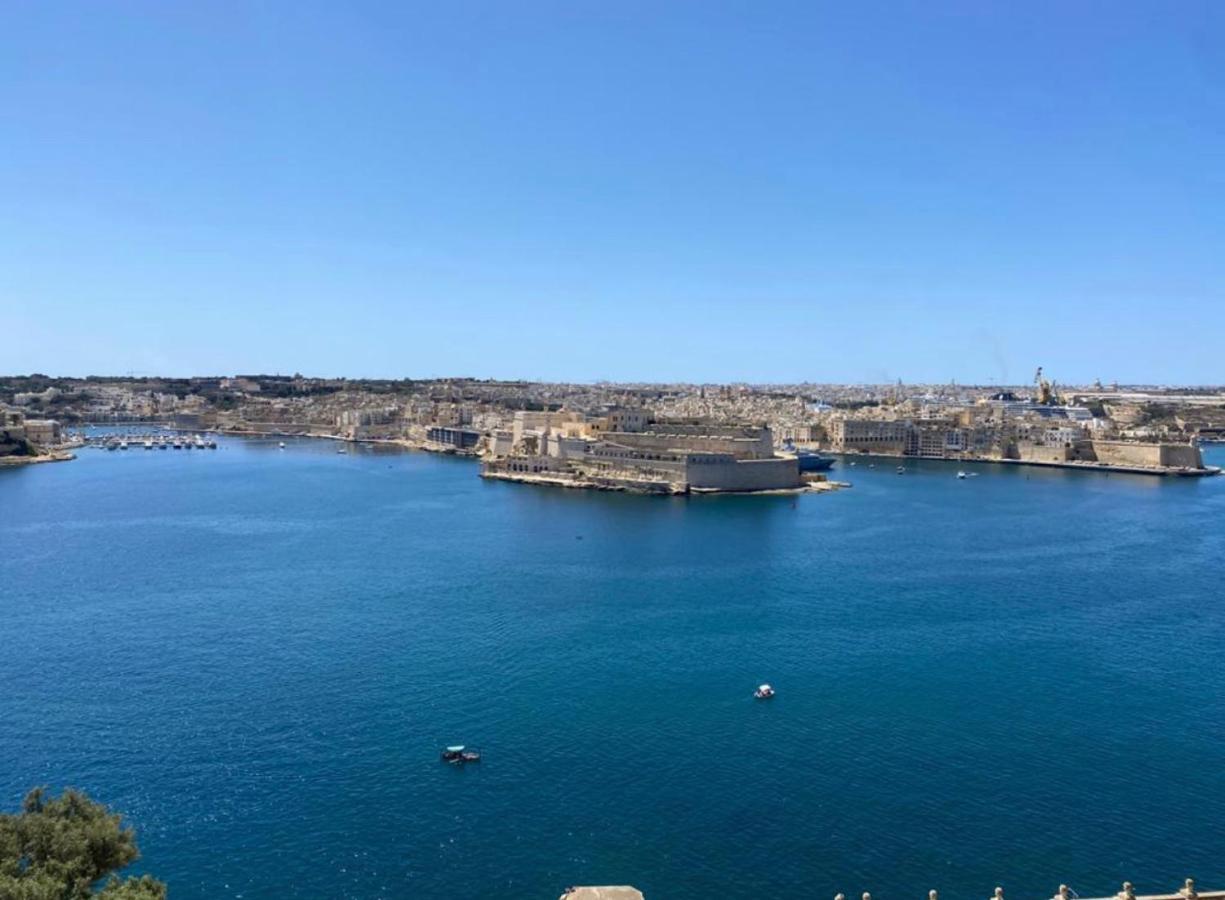 Superb 3 Bedroom Apartment In Valletta Zewnętrze zdjęcie