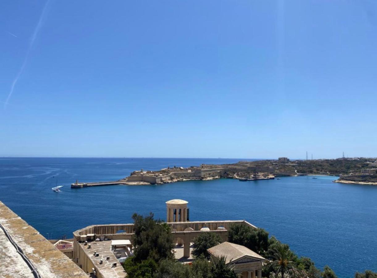 Superb 3 Bedroom Apartment In Valletta Zewnętrze zdjęcie