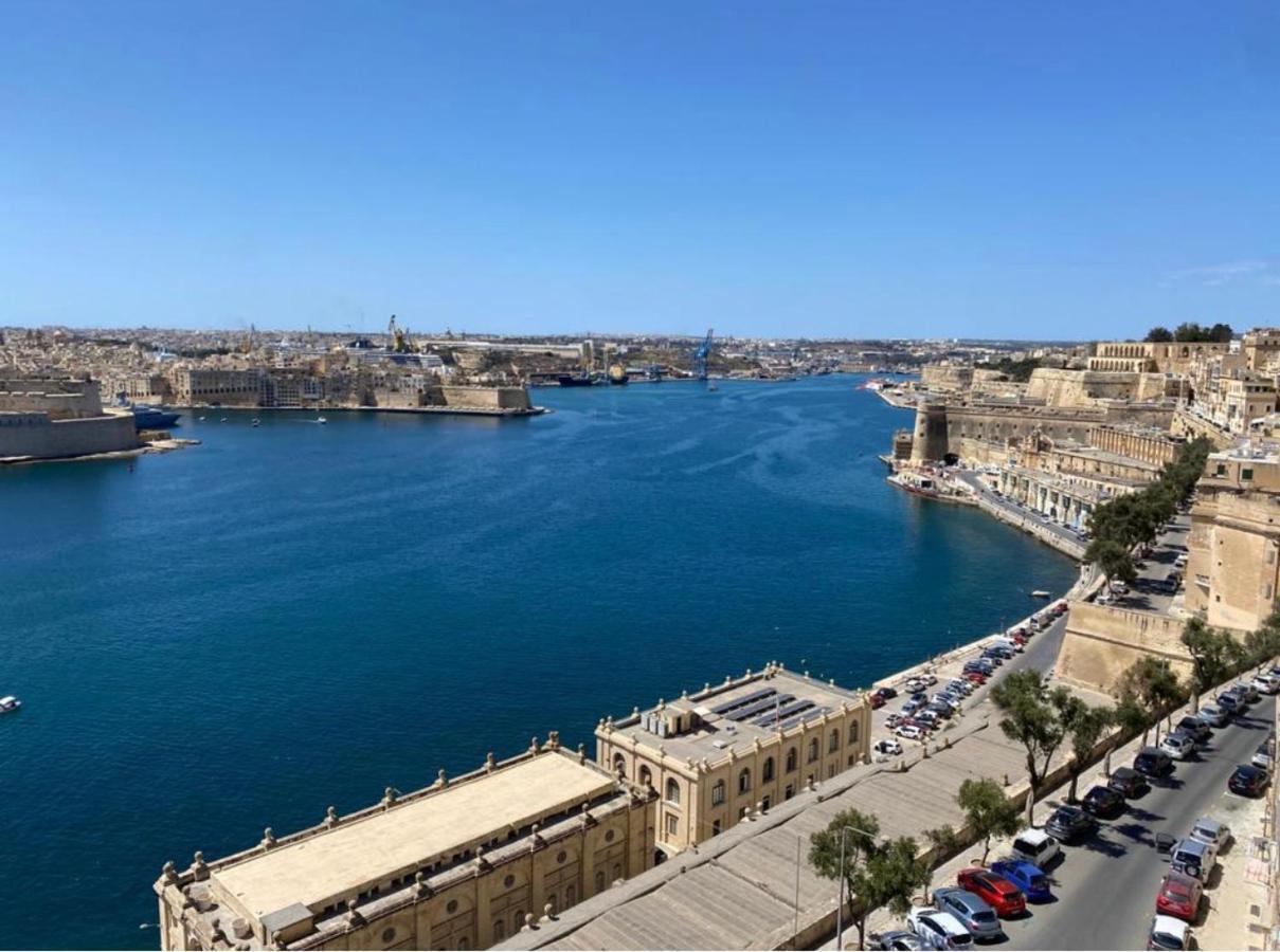 Superb 3 Bedroom Apartment In Valletta Zewnętrze zdjęcie